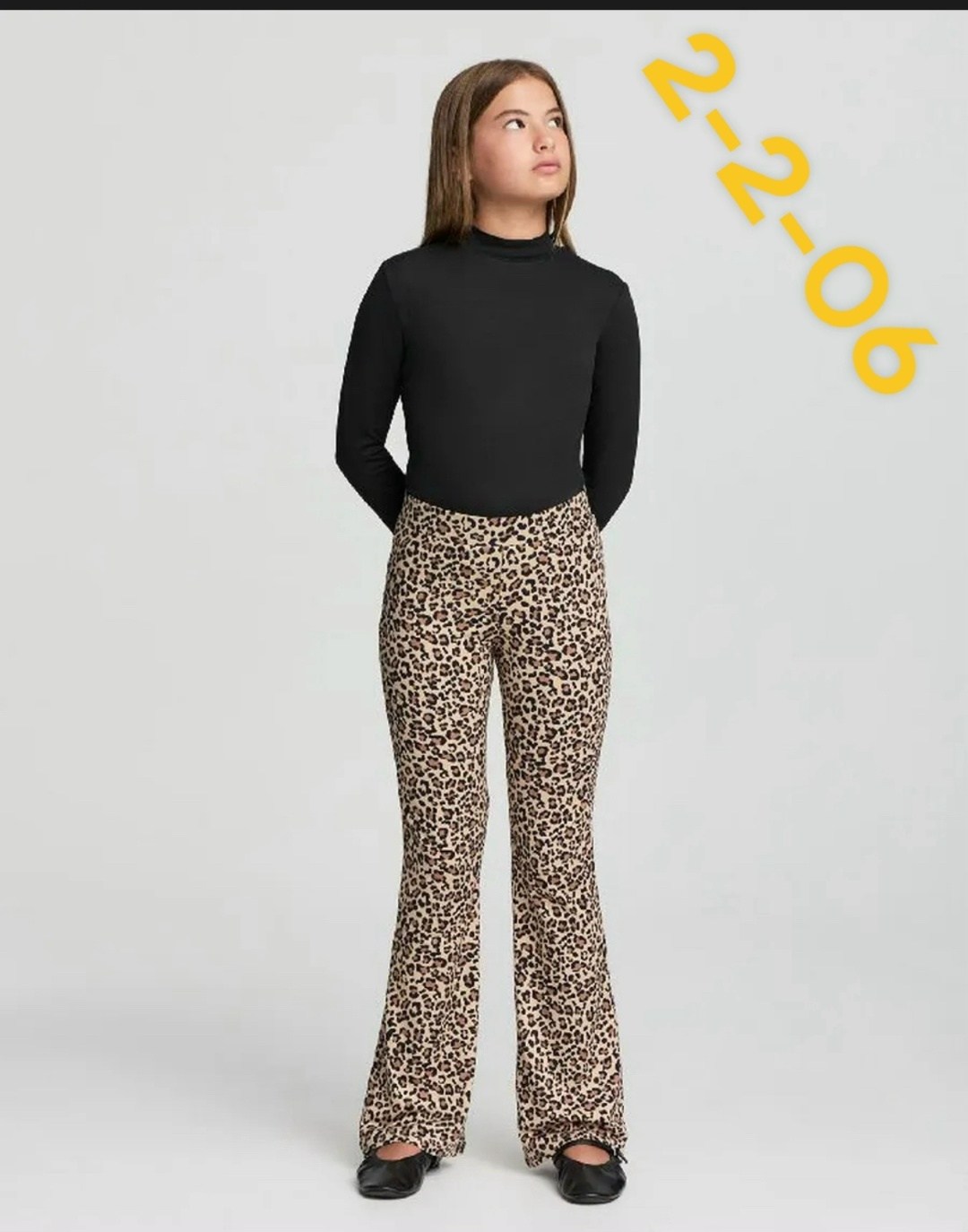 расклешенные брюки,длинные брюки,расклешенные штаны,широкие брюки,брюки с леопардовым принтом