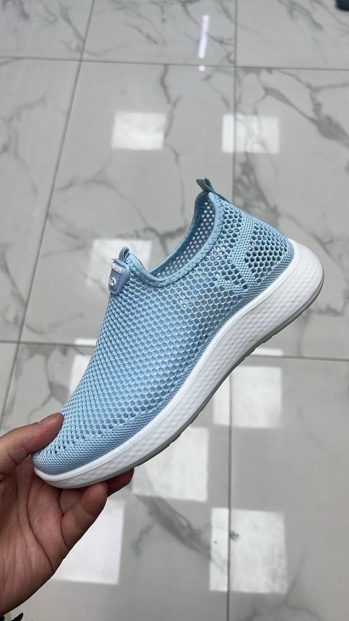 ,слипоны кроссовки,кроссовки женскиe,слипоны женские, женская