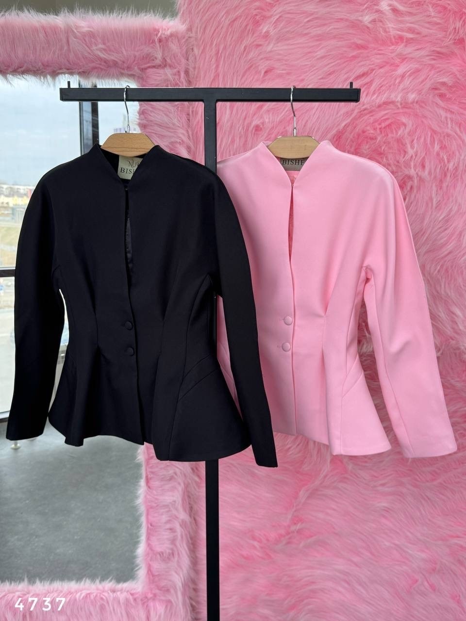 жакет с баской,пиджак с баской,пиджак с баской женский,приталенный жакет