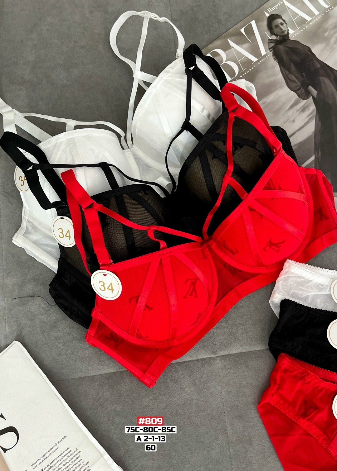 комплект женского нижнего белья,комплект нижнего белье красный,комплект нижнего белья,нижнее женское белье,комплект женского белья