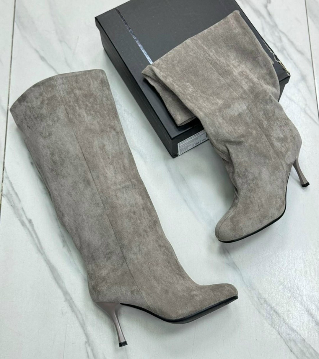 бежевые сапоги,сапоги lisette замшевые бежевые,женские замшевые сапоги до колена с острым носком,бежевые сапоги на каблуке,замшевые сапоги