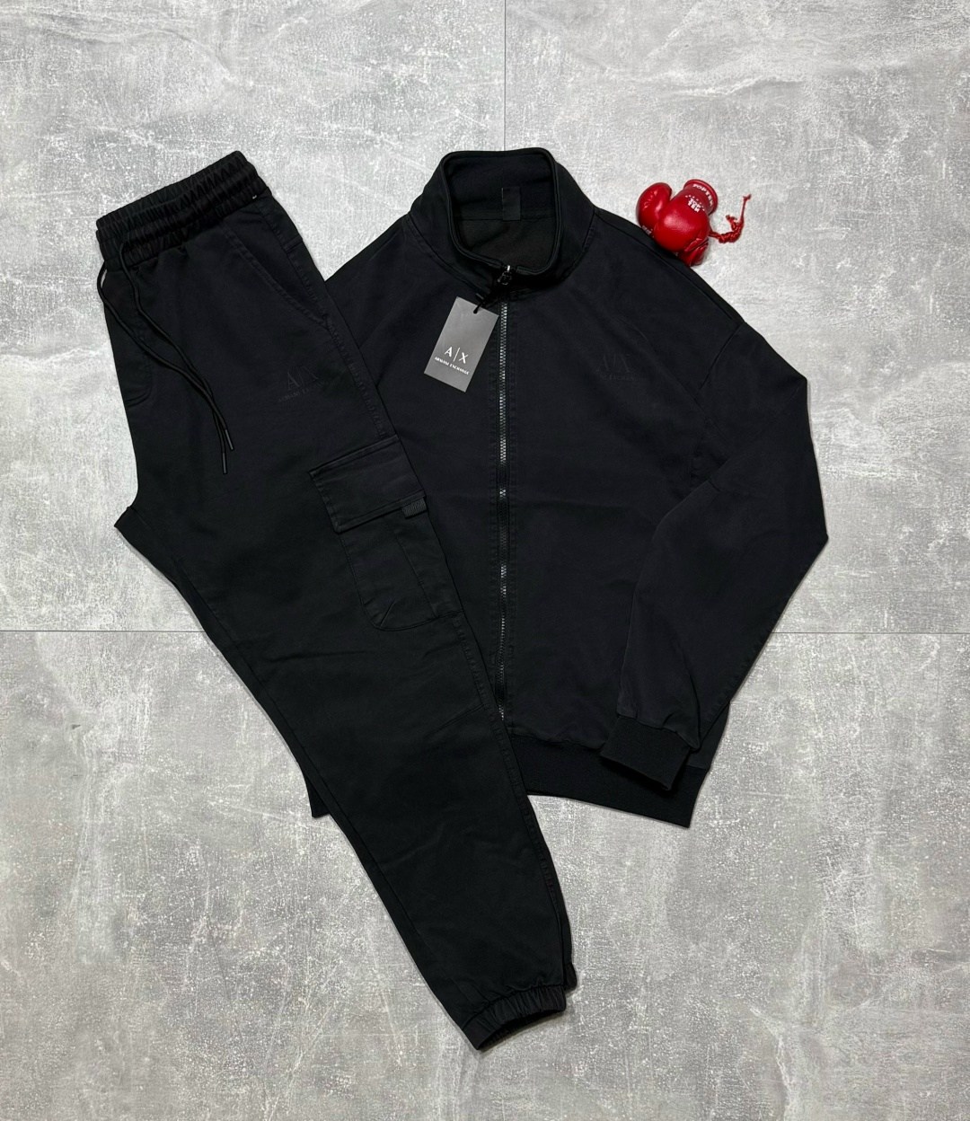 спортивный костюм brunello cucinelli,спортивный костюм мужской,спортивный костюм brunello,спортивный костюм для мужчин,спортивный костюм