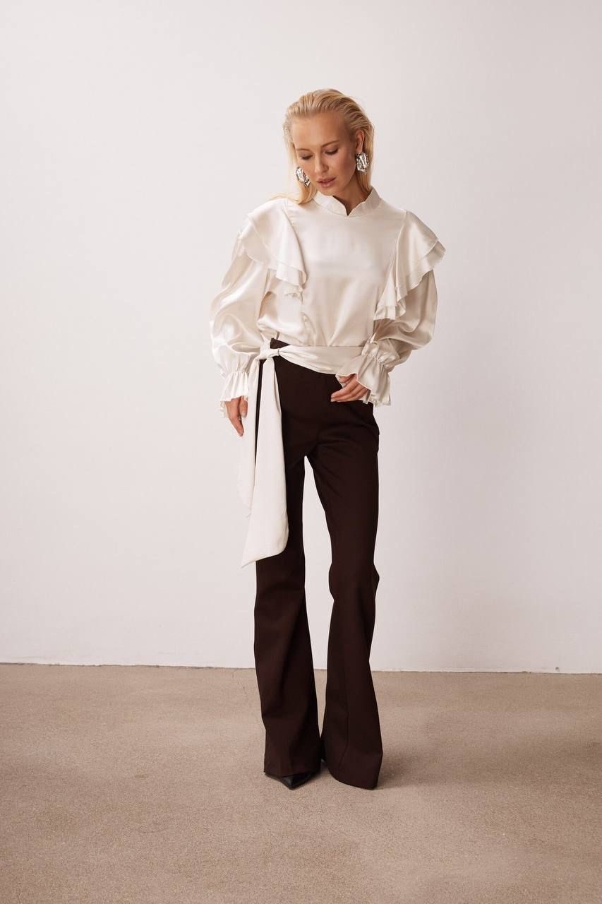 брюки клеш черные,стильные женские брюки клеш,черные штаны клеш,брюки клеш женские,брюки клеш