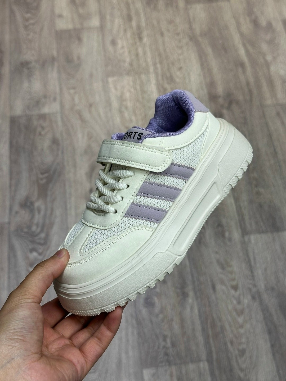 ,женские кроссовки,кроссовки эко,кроссовки adidas,кроссовка