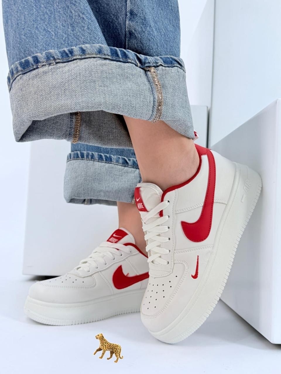 кроссовки,женская ,женские кроссовки,обуви,кроссовки nike женские