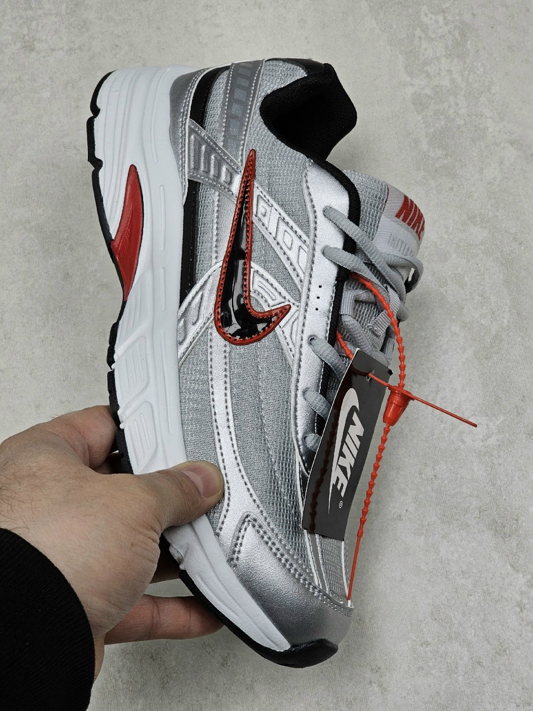 кроссовки off white be right back,кроссовки balenciaga runner sneaker 'worn-out - white yellow',кроссовки,кроссовки мужские женские,дизайнерские кроссовки