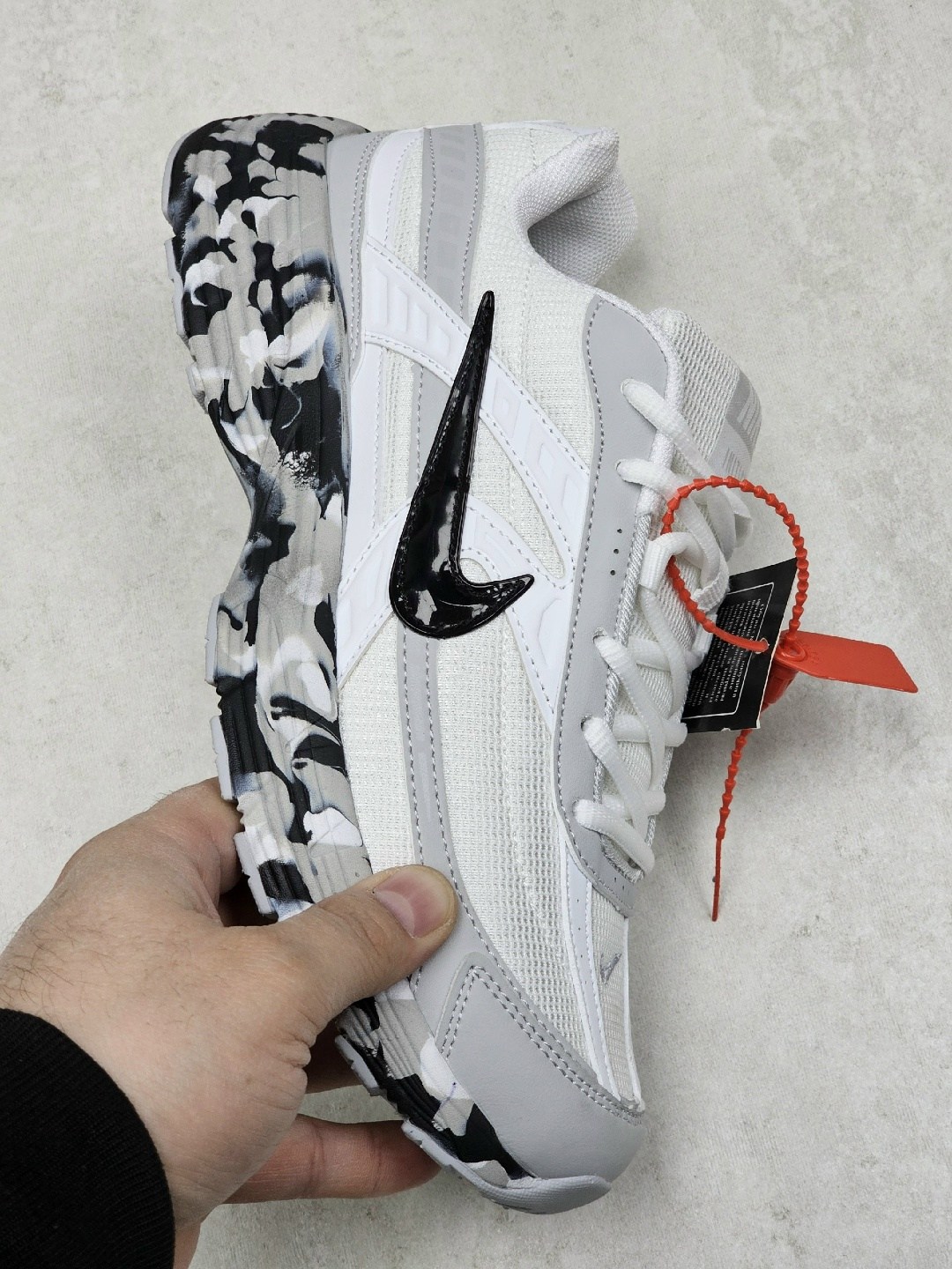кроссовки off white be right back,кроссовки balenciaga runner sneaker 'worn-out - white yellow',кроссовки,кроссовки мужские женские,дизайнерские кроссовки