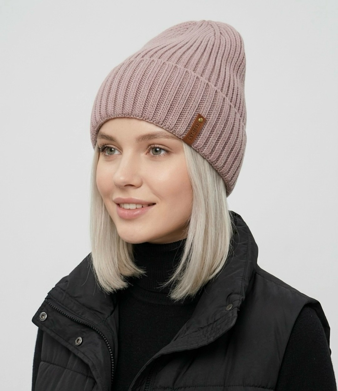 шапка бини,шапка женская,женская вязаная шапка,шапка бини женская,шапка бежевая