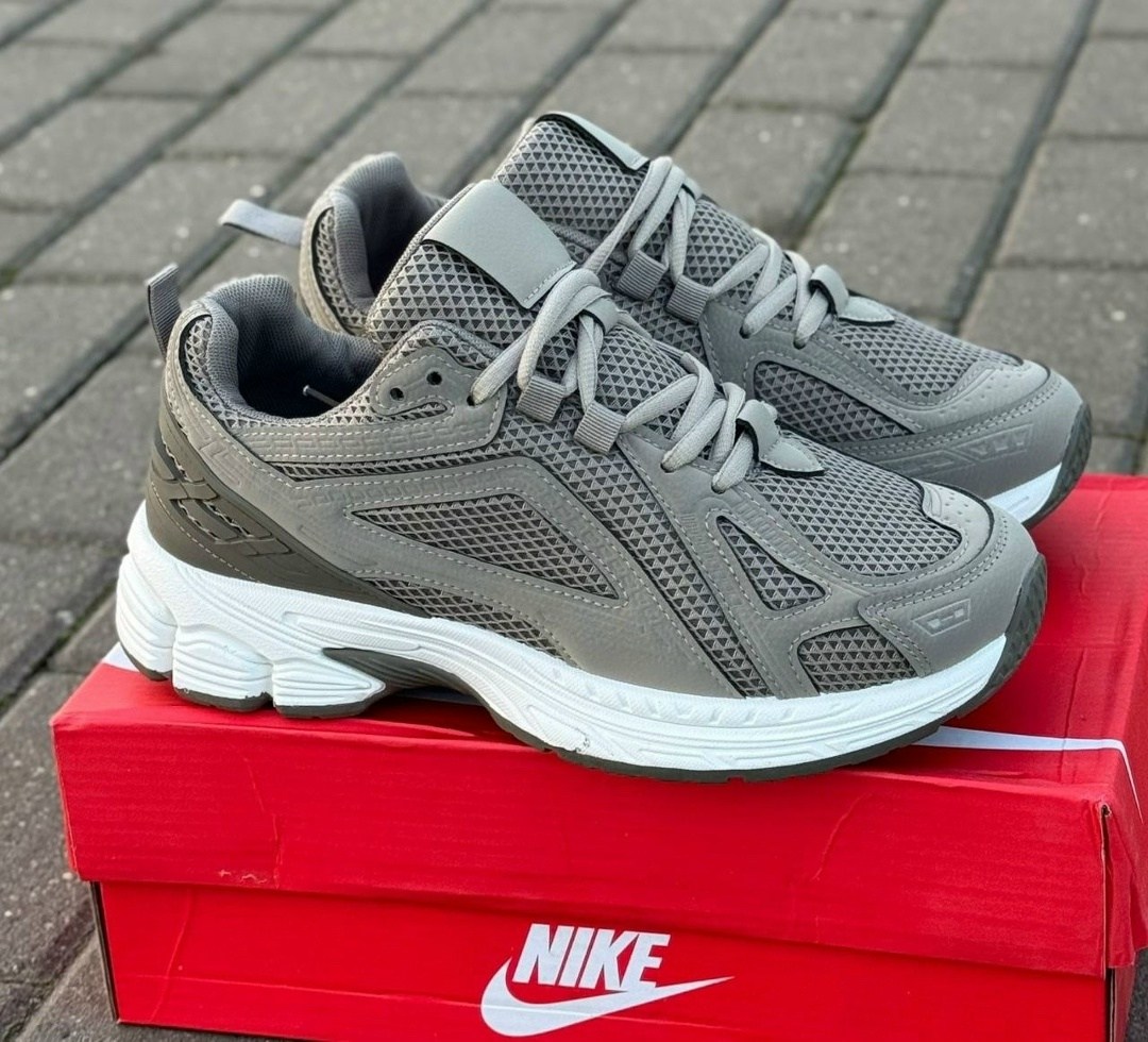 кроссовки,кроссовки женскиe,повседневные кроссовки,массивные кроссовки,мужские кроссовки