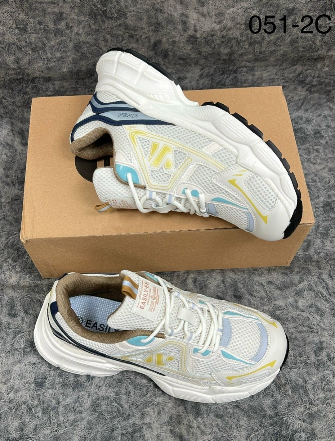 кроссовки,кроссовки женскиe,модные кроссовки,массивные кроссовки,кроссовки повседневные