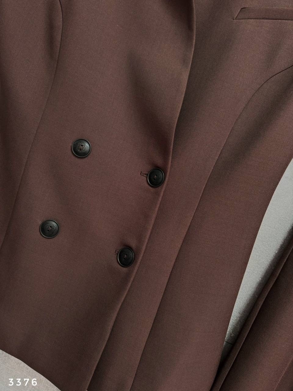 костюм двойка жилетка с объемными плечами+ брюки,брючный костюм женский,брючный костюм,брючный костюм с жилетом,костюм брючный с жилетом шоколадно-коричневый