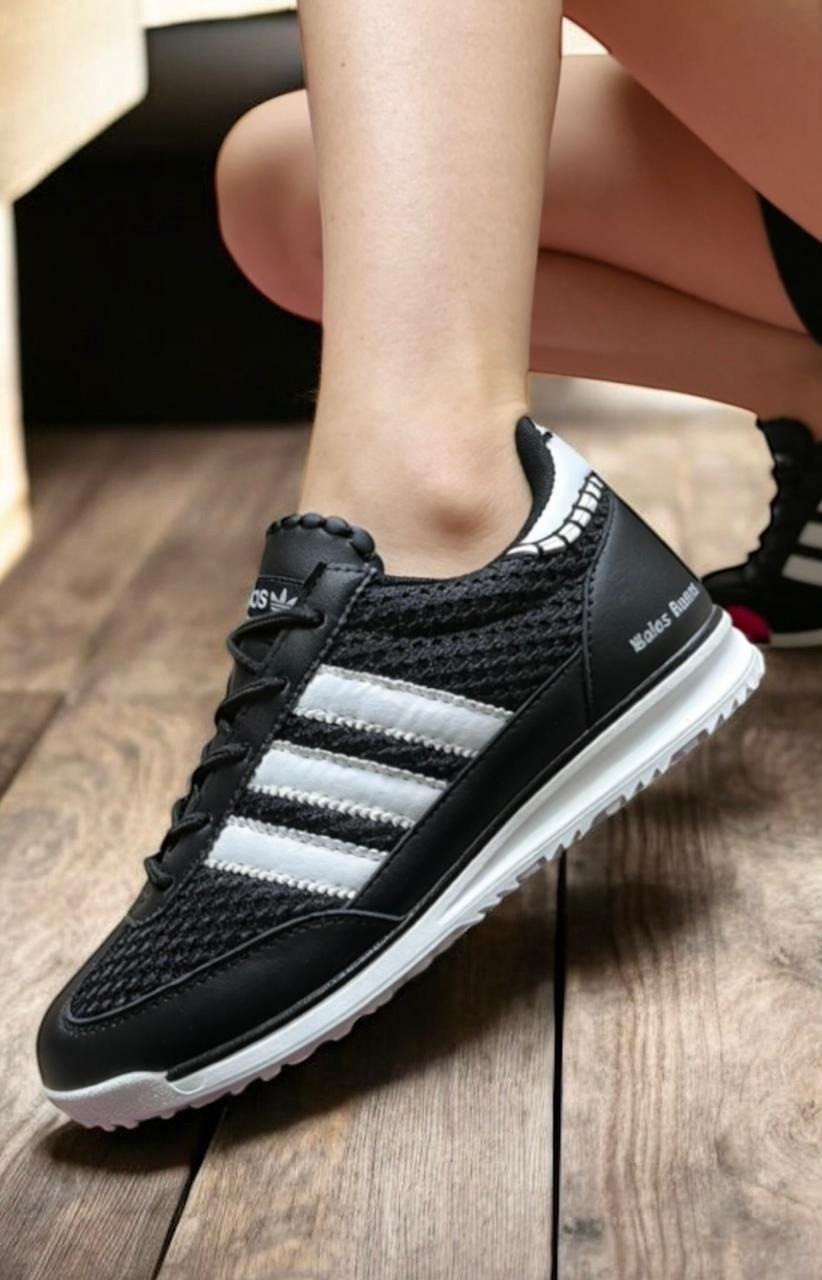 кроссовки adidas,,кроссовки мужские adidas,адидас нео лабел кроссовки,спортивная