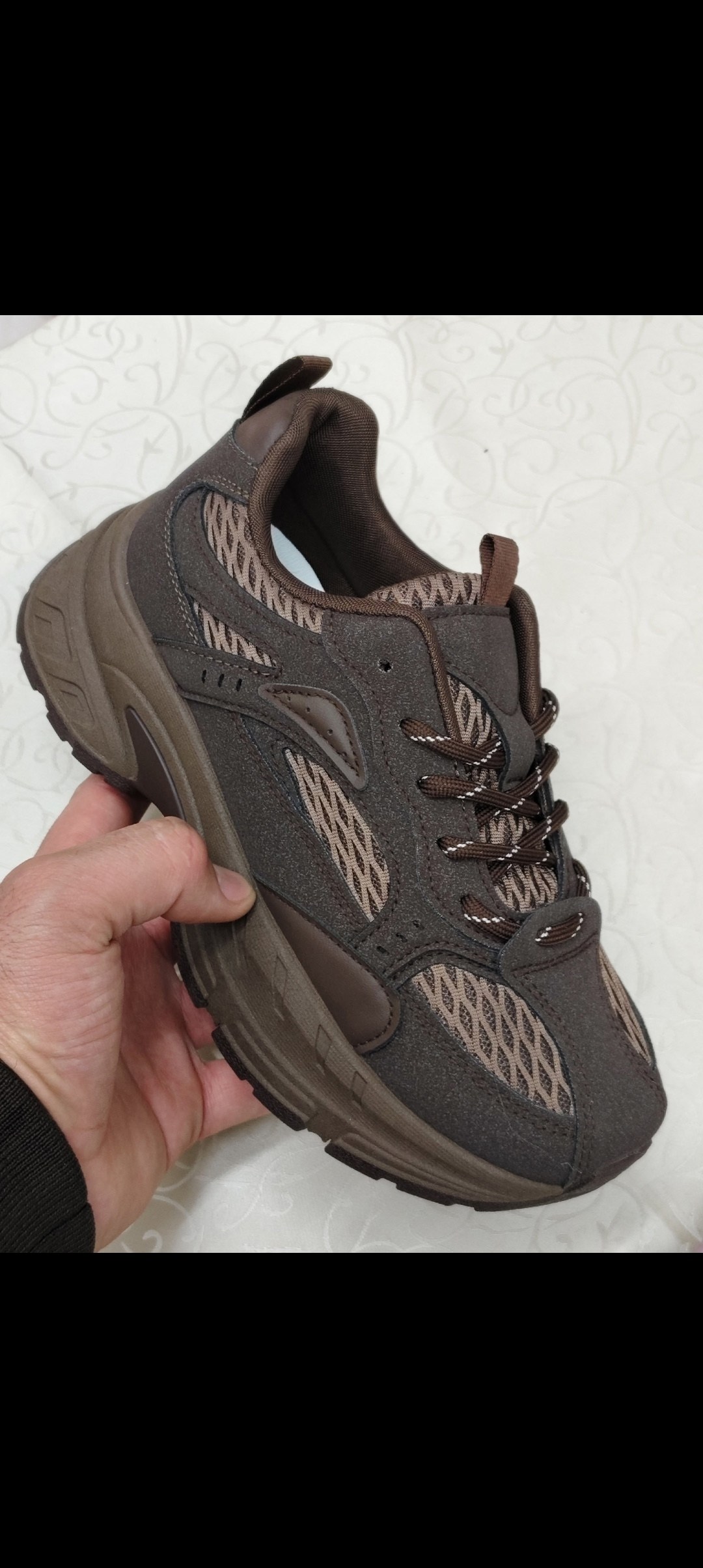 кроссовки,кроссовки женскиe,кроссовки удобные,массивные кроссовки,повседневные кроссовки