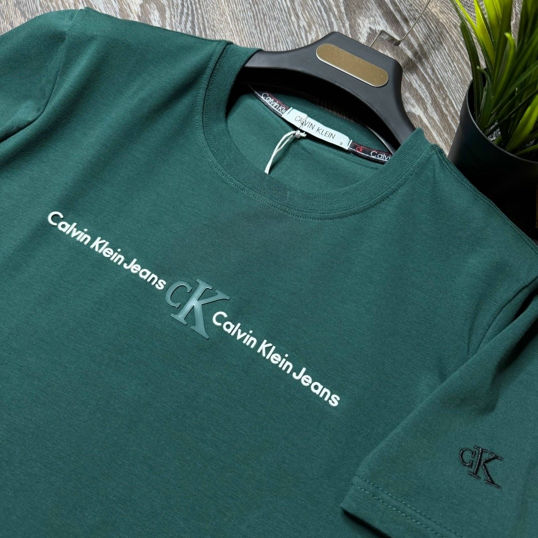 футболка calvin klein мужская,хлопковая футболка с логотипом calvin klein,футболки мужские,комплект футболки,черная мужская футболка с круглым вырезом calvin klein