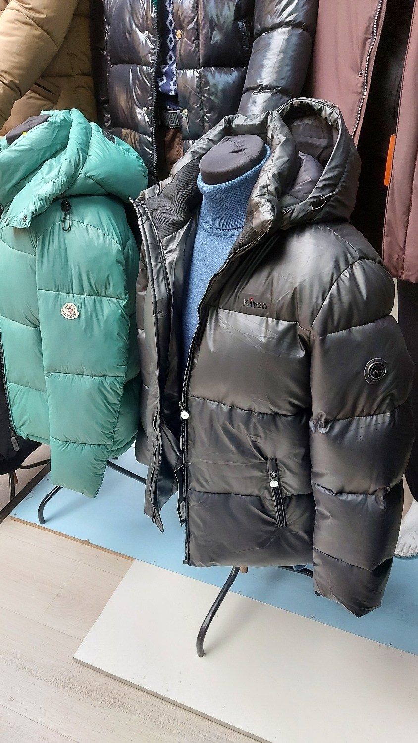 пуховик мужской trussardi jeans,куртка пуховик,мужская зимняя куртка,пуховик мужской,мужская куртка пуховик