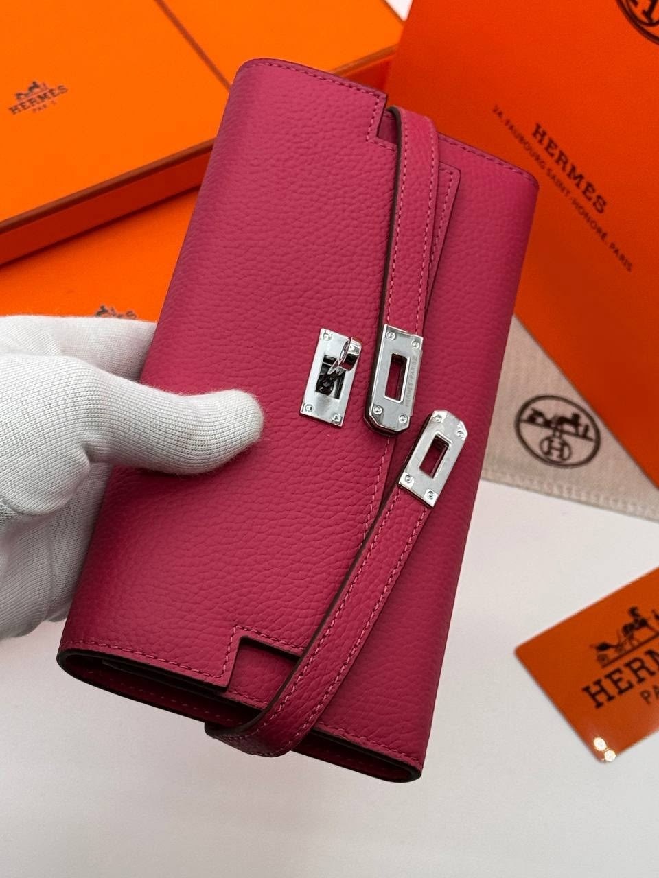 женская сумка hermes,сумка hermes,женская сумка hermes kelly,hermes kelly pochette,сумка hermes kelly