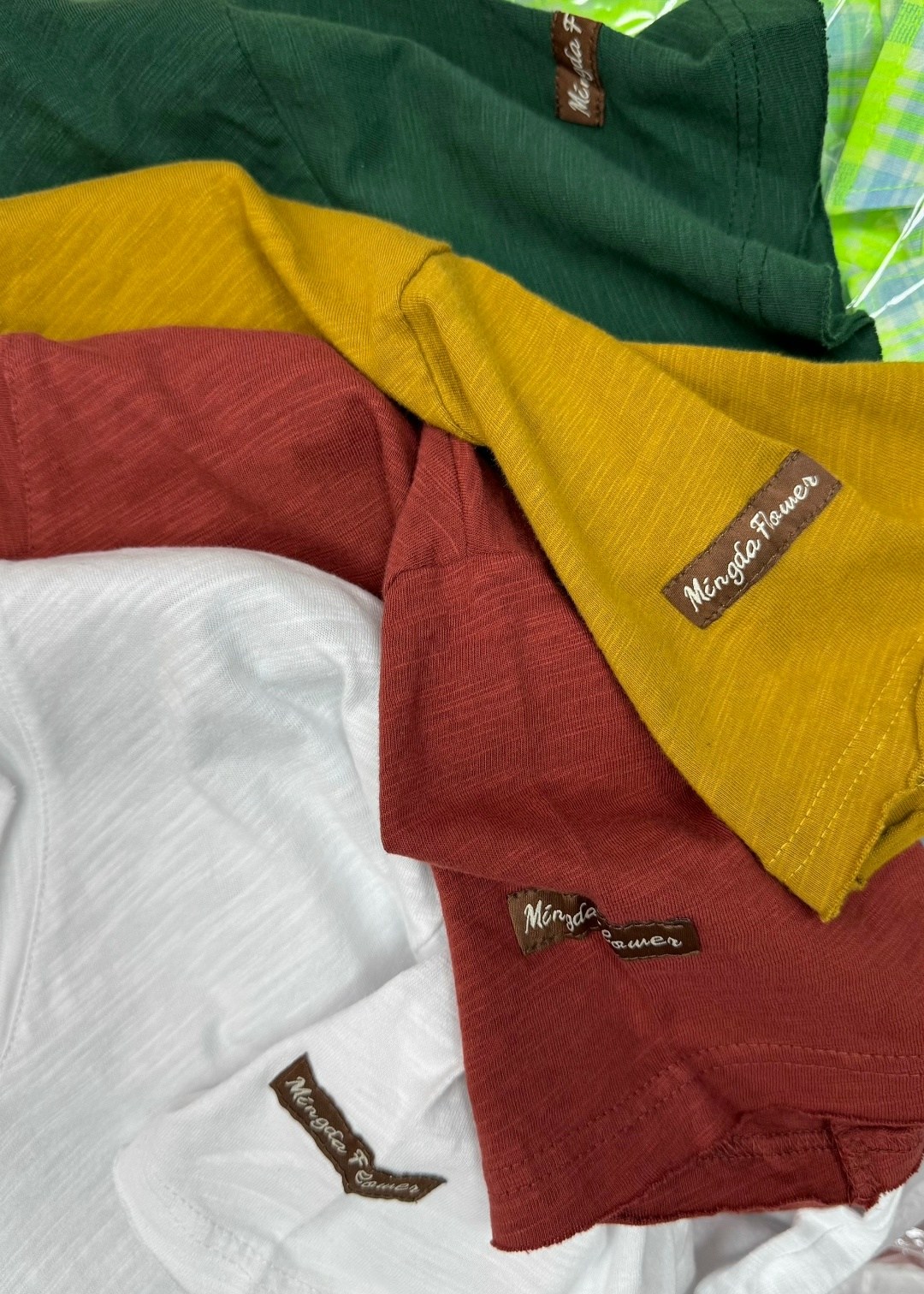 футболки женская,базовая женская футболка,базовая футболка,футболка трикотажная,футболка зеленая