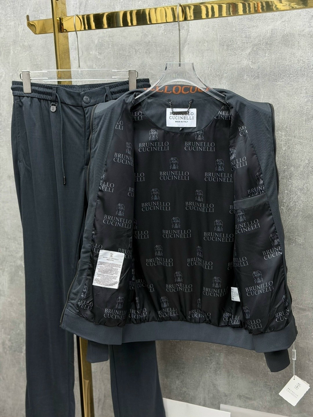 спортивный костюм brunello cucinelli,прогулочный костюм brunello cucinelli,костюм brunello cucinelli,спортивный костюм stefano ricci,спортивный костюм brunello cucinelli pl-39565