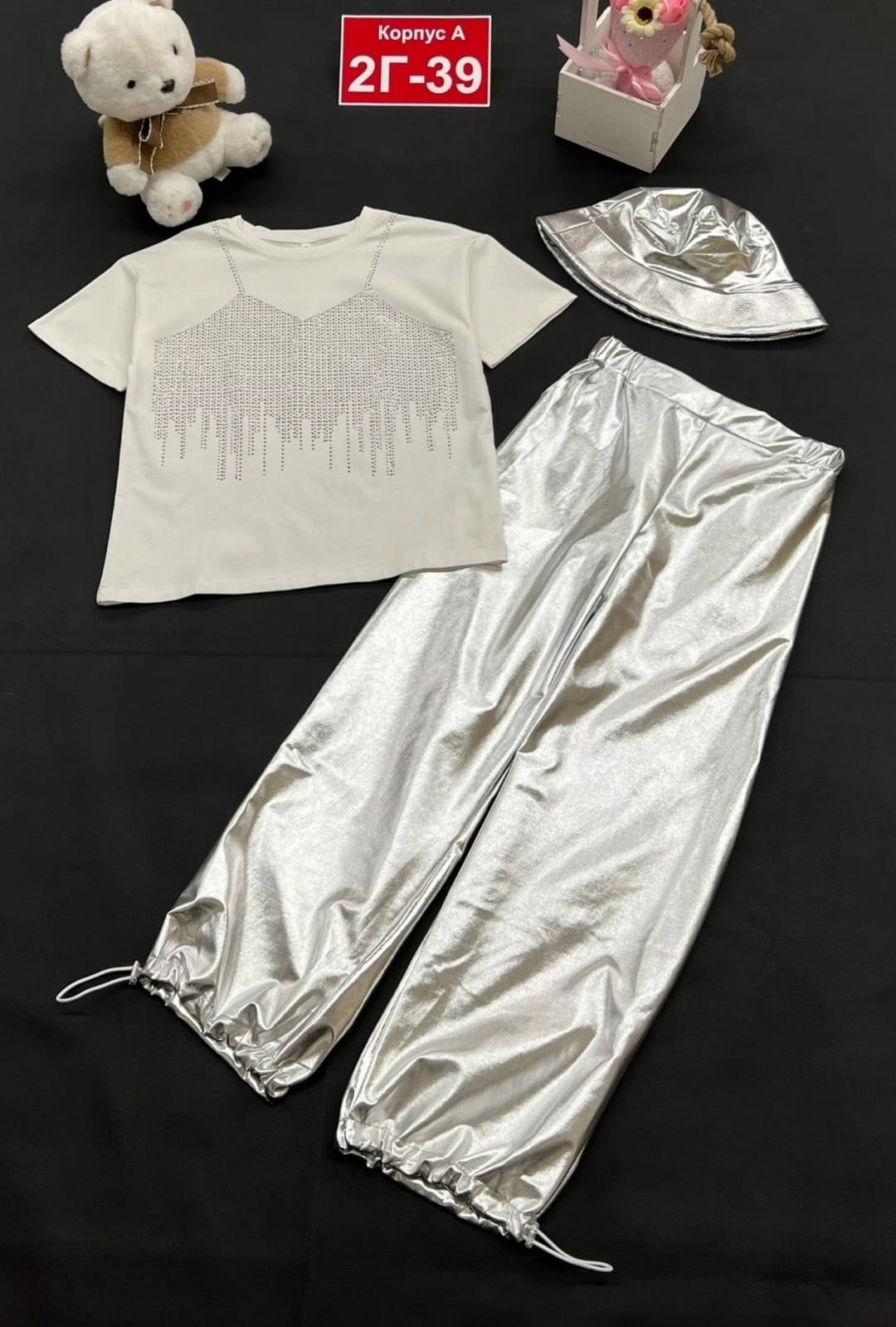 серебристые брюки,серебристые брюки металлик подростковые bloomy-line,серебряные брюки,брюки металлик для девочки,серебристые брюки металлик подростковые