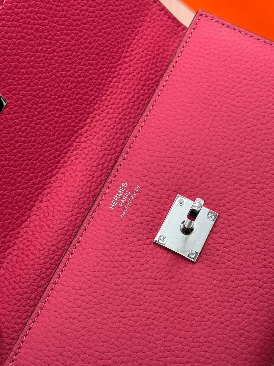 женская сумка hermes,сумка hermes,женская сумка hermes kelly,hermes kelly pochette,сумка hermes kelly