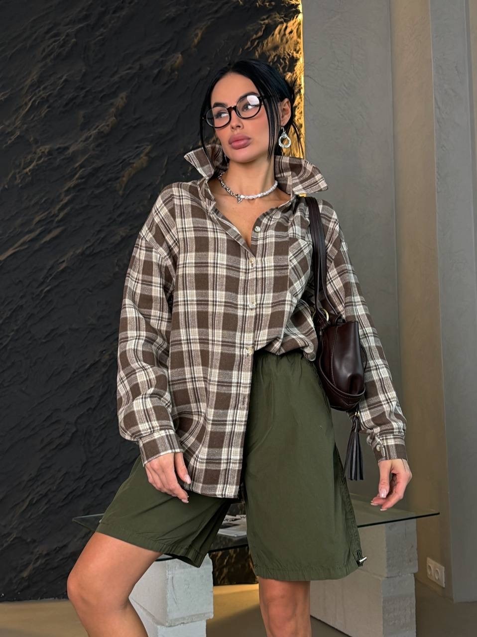 рубашка классическая в клетку оверсайз la fashion,рубашка оверсайз в клетку thirteen brand,рубашка коричневая в клетку оверсайз удлиненная arsshopp,рубашка коричневая в клетку оверсайз удлиненная,руба