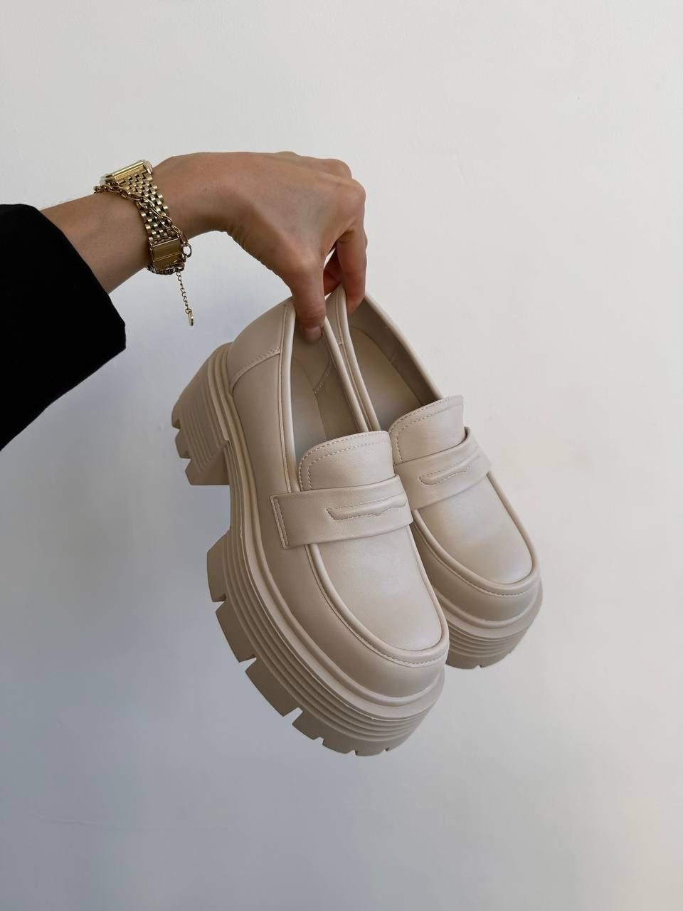лоферы женские,лоферы на платформе,лоферы женские бежевые,туфли лоферы,лоферы кожаные на платформе