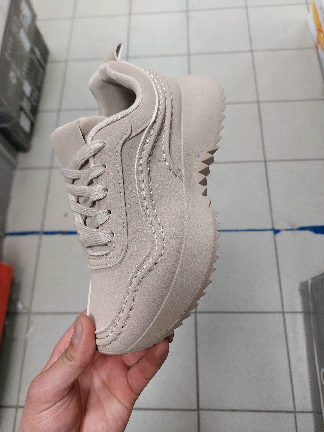 ,женские кроссовки,кроссовки женские белые,белые кроссовки, кроссовки