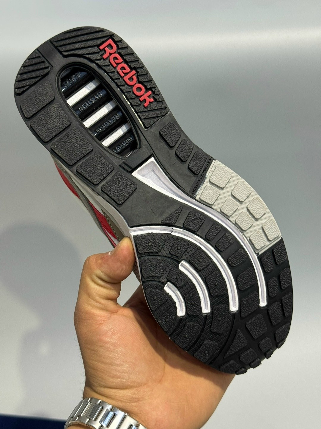 кроссовки reebok,кроссовки,мужские кроссовки reebok,reebok gl 6000,reebok classica