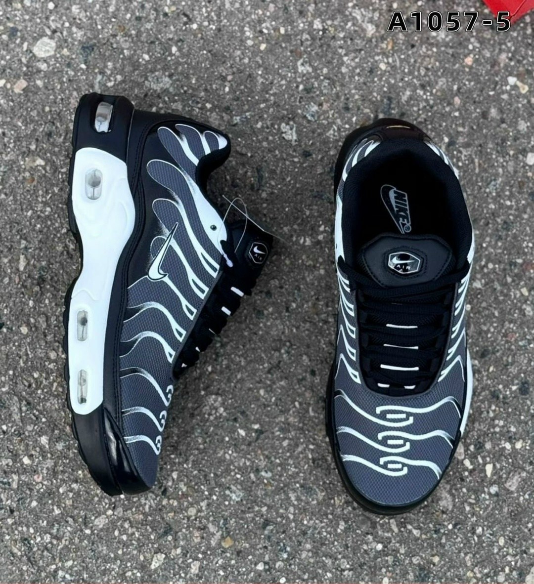 кроссовки nike air max tn plus,кроссовки nike tn plus,nike air max tn plus,найк air max plus tn кроссовки,