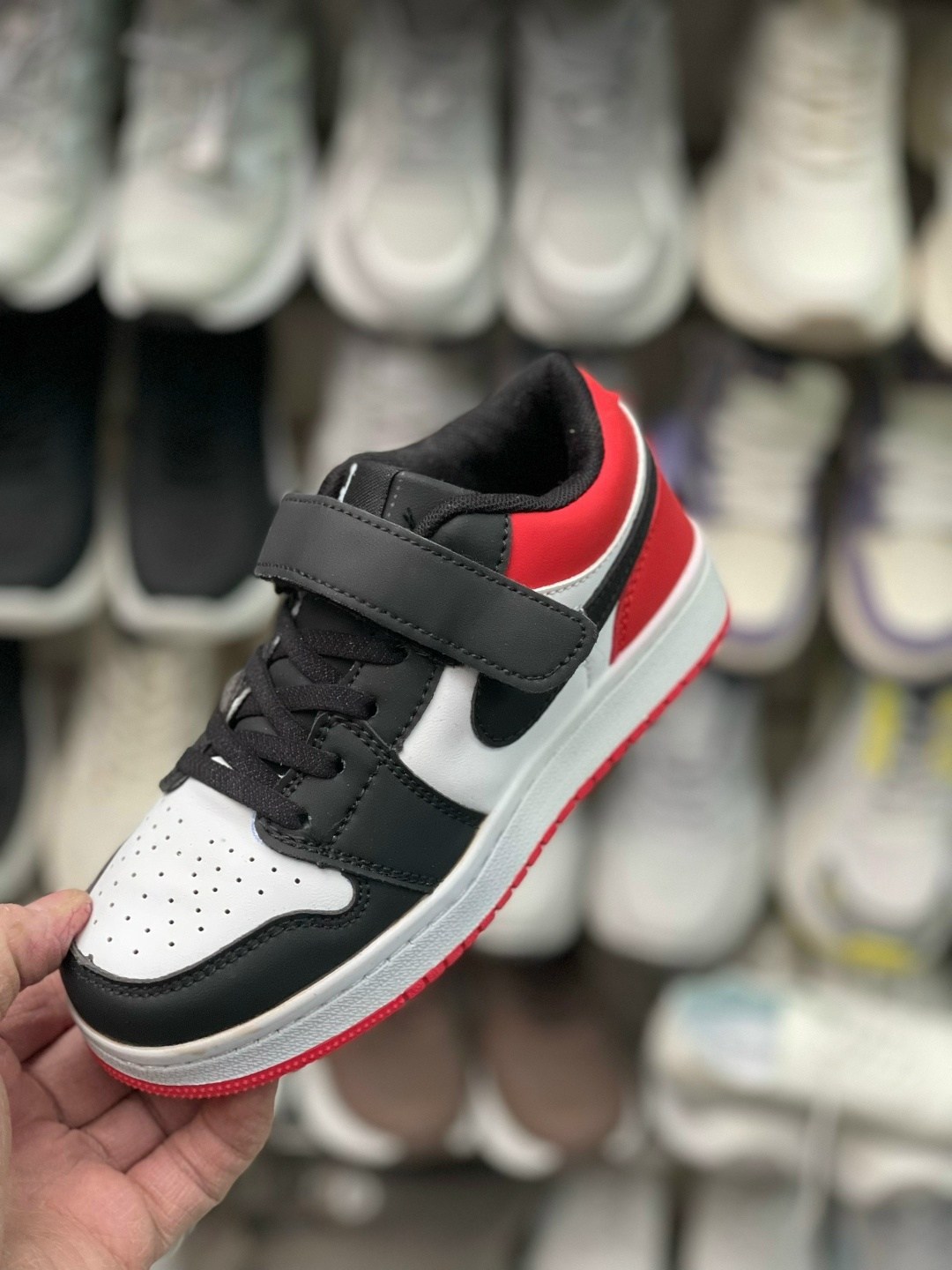 nike court borough low 2,кроссовки,кроссовки мальчику,кроссовки закрытые,модели обуви