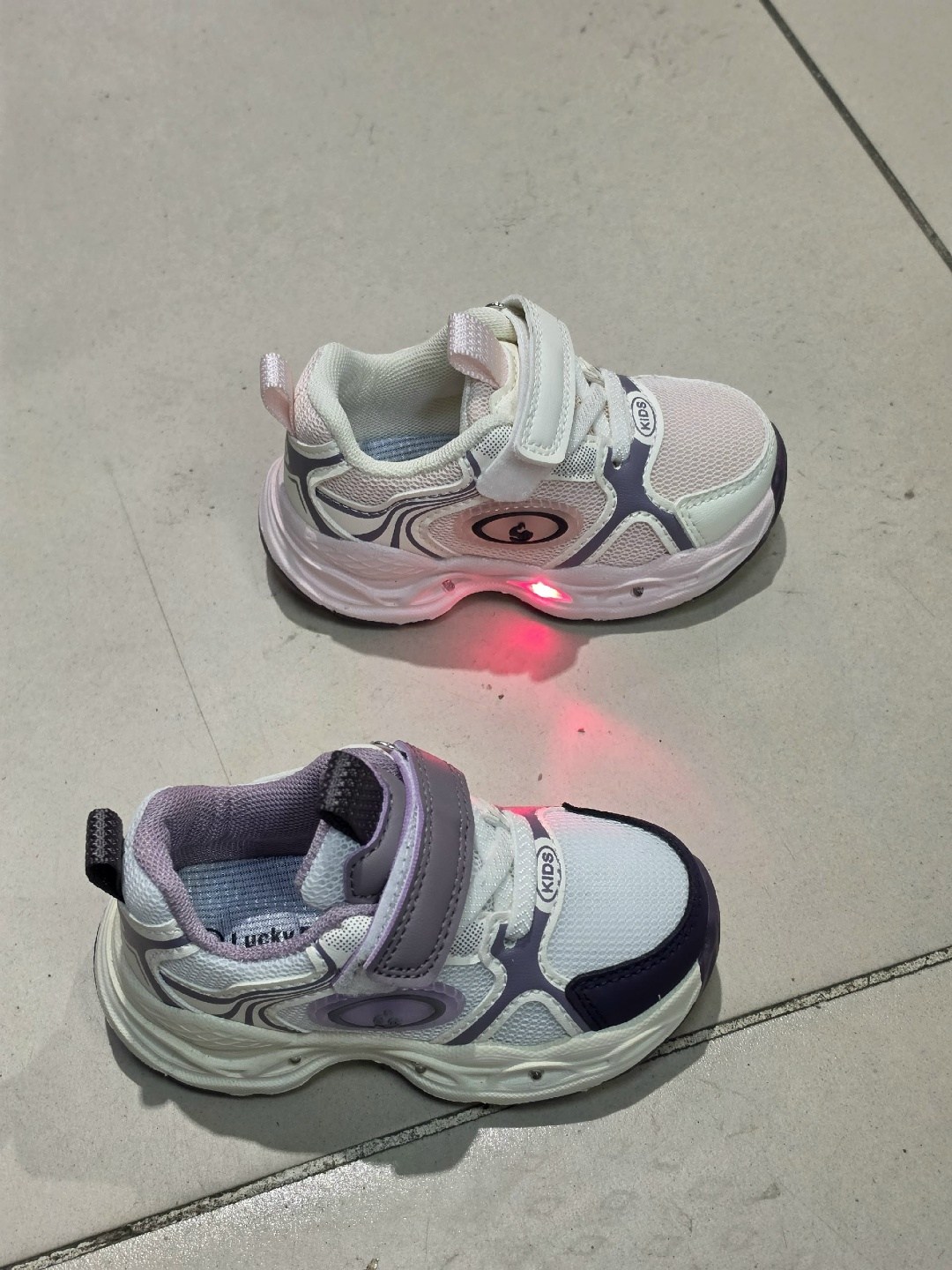 кроссовки для мальчика,детские кроссовки,кроссовка детская,кроссовки светящиеся,светящиеся кроссовки для мальчика