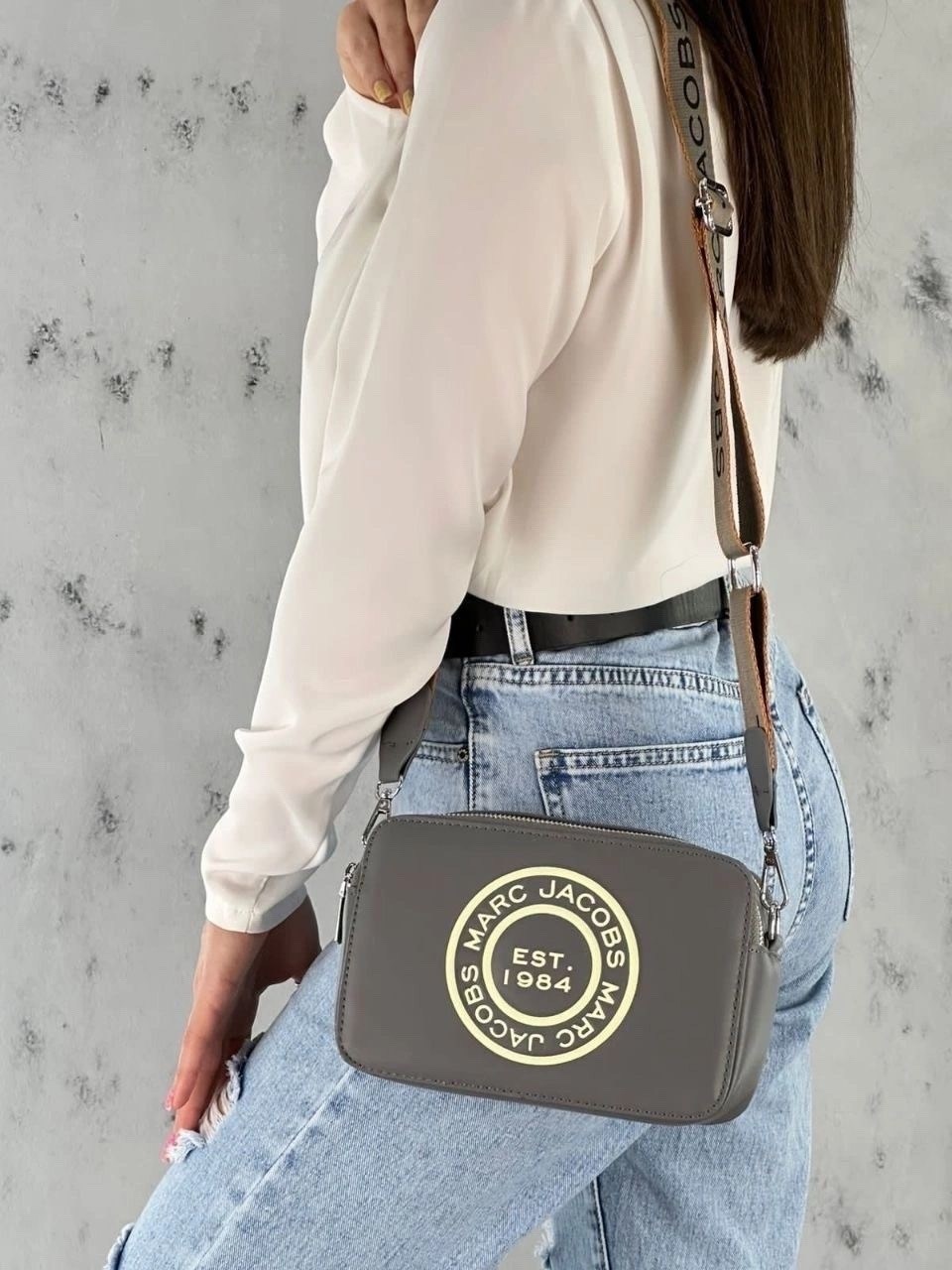 сумки через плечо marc jacobs,женская сумка через плечо marc jacobs,брендовые сумочки,marc jacobs сумка,сумка кросс боди marc jacobs