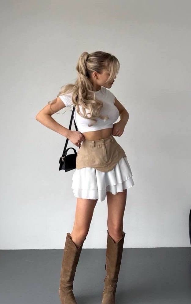 бежевая юбка,юбка мини,женская мини юбка,юбка стильная,короткая юбка с воланами