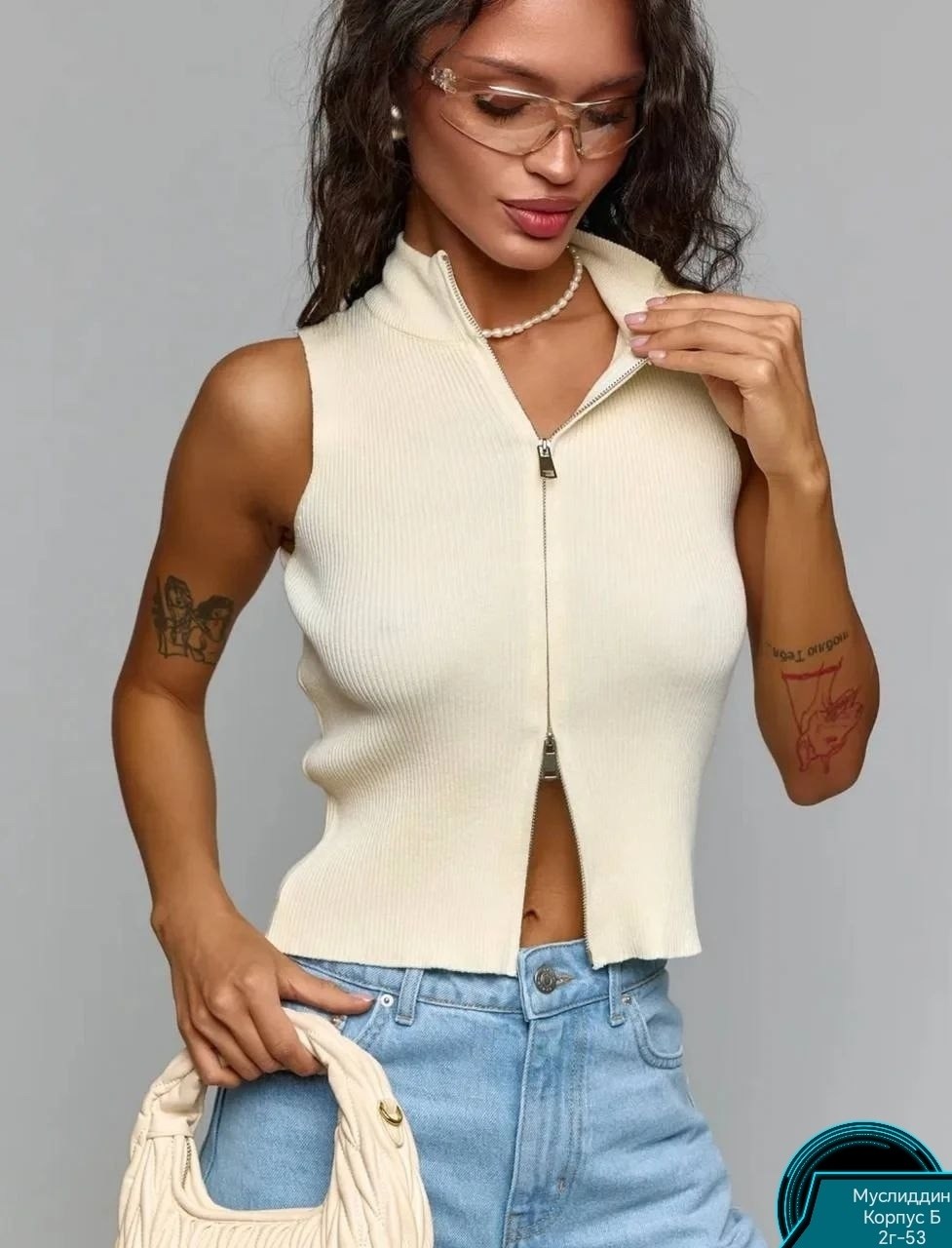 кроп топ в рубчик под пиджак,майка на молнии,топ на молнии,вязаный трикотаж,женская кофта