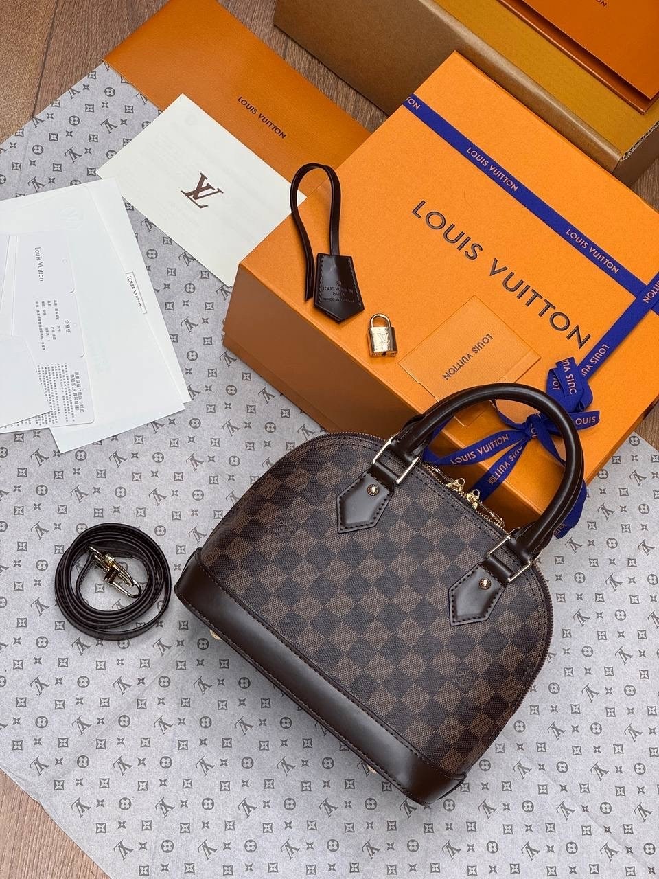 сумка женская louis vuitton,сумка louis vuitton,сумки женские louis vuitton сумка louis vuitton,louis vuitton alma bb,сумки луи виттон