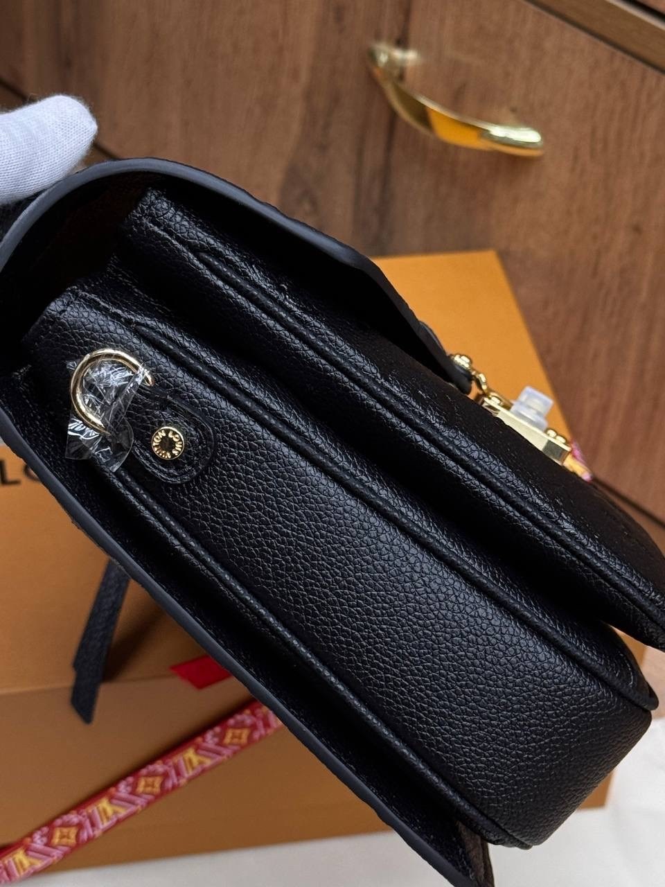 сумка louis vuitton pochette metis,сумка louis vuitton,сумка женская louis vuitton,сумка женская louis vuitton pochette metis,louis vuitton pochette metis