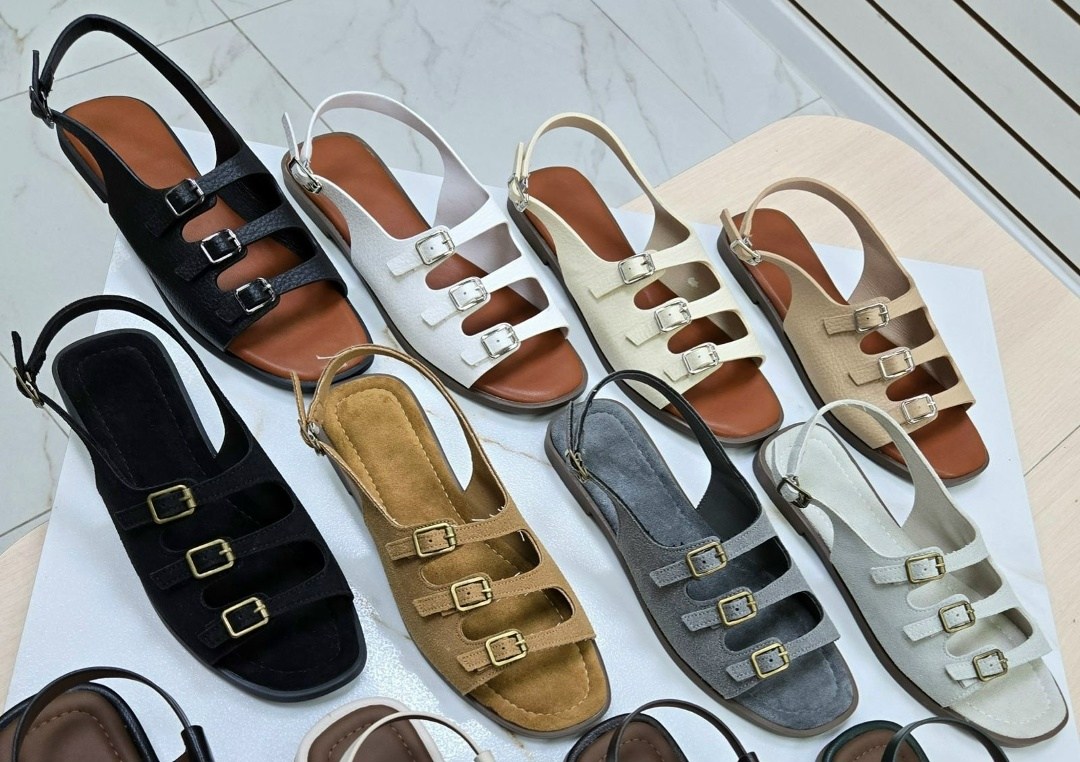 ,женские шлепанцы,модные шлепанцы,сандалии,сандалии модные