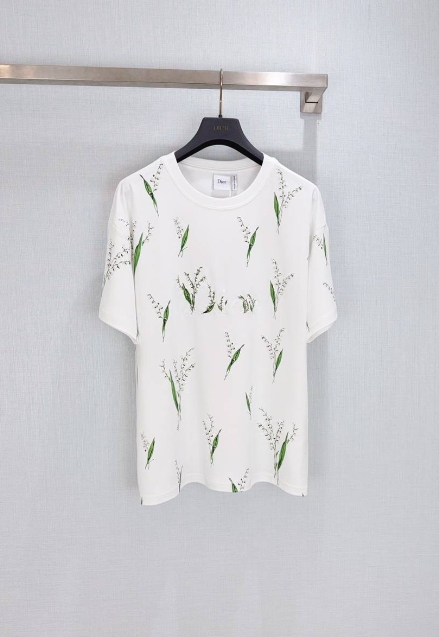 футболки дизайн,футболки женская,летние футболки,женские футболки с принтом,принт для футболки