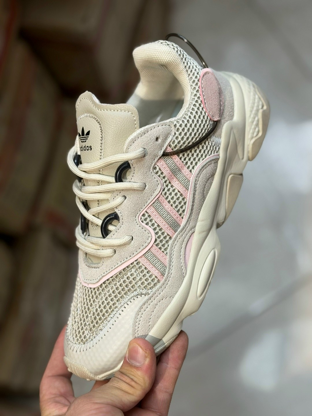 кроссовки adidas ozweego,кроссовки мужские adidas ozweego,кроссовки adidas,кроссовки ozweego,кроссовки adidas originals ozweego