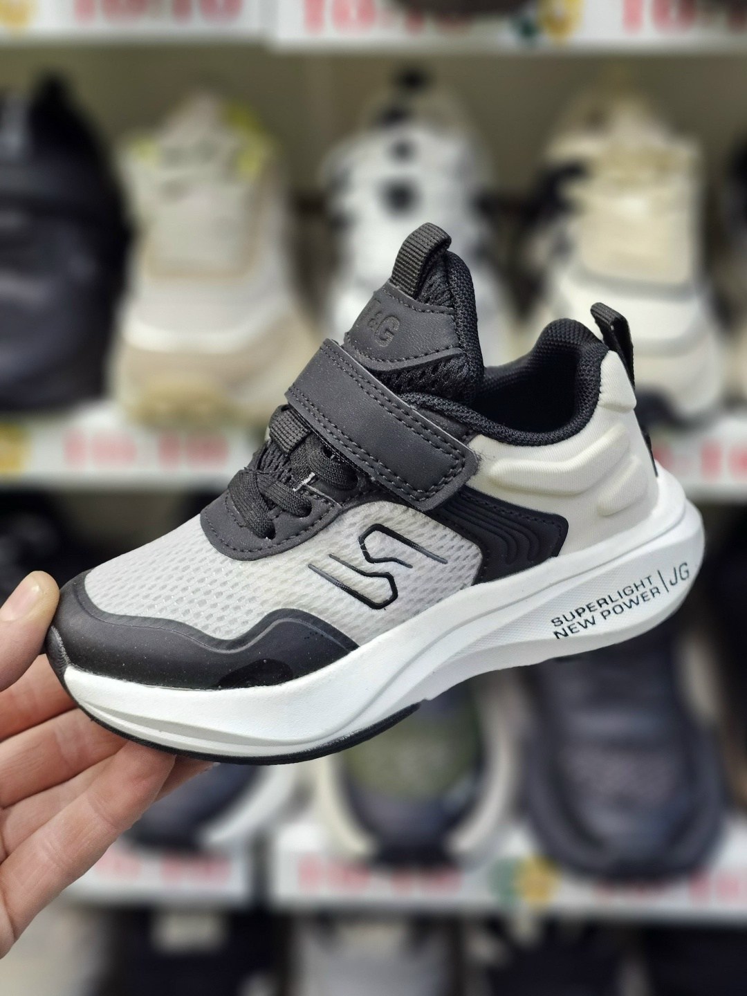 детские кроссовки,кроссовки мальчику,кроссовки,кроссовки спортивные детские,кроссовки детские для бега