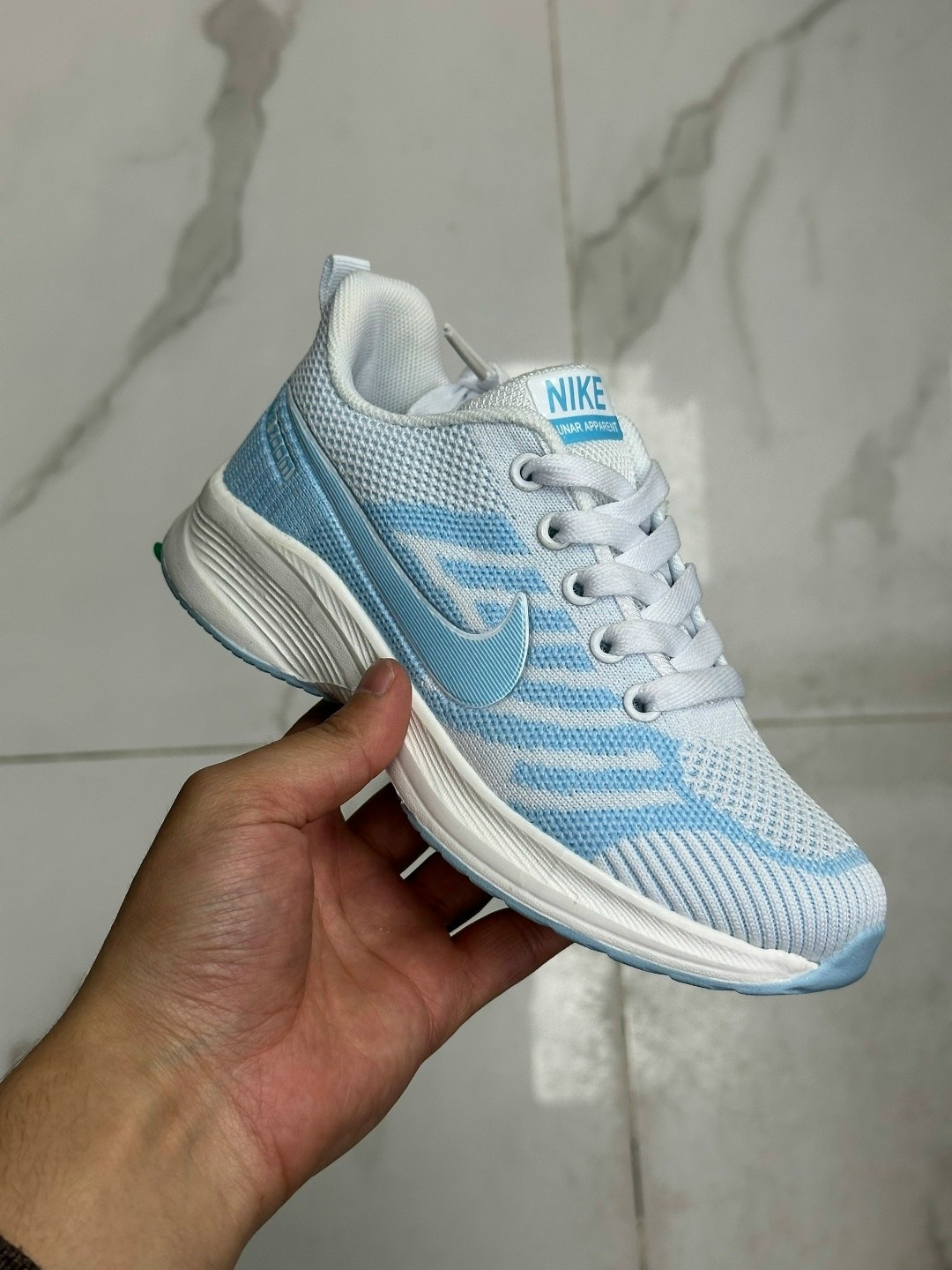 кроссовки женские nike,кроссовки,кроссовки nike,женские кроссовки,спортивная