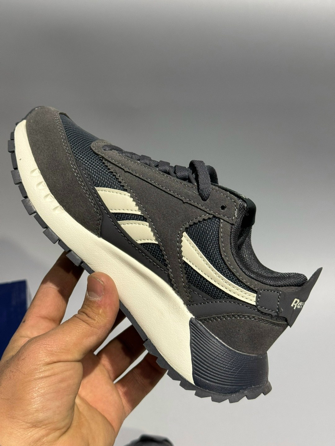 reebok кроссовки,кроссовки reebok classic,кроссовки reebok classic leather legacy,reebok classic leather legacy,кроссовки мужские reebok