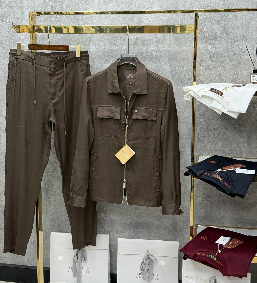 спортивный костюм brunello cucinelli,костюм brunello cucinelli,костюм loro piana,льняной костюм brunello cucinelli,мужской льняной костюм