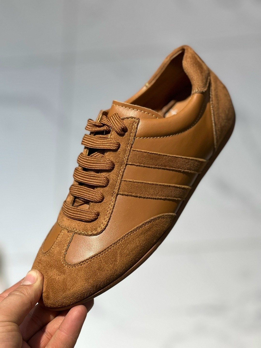 ,замшевые кроссовки,женские кроссовки,повседневные кроссовки, женская