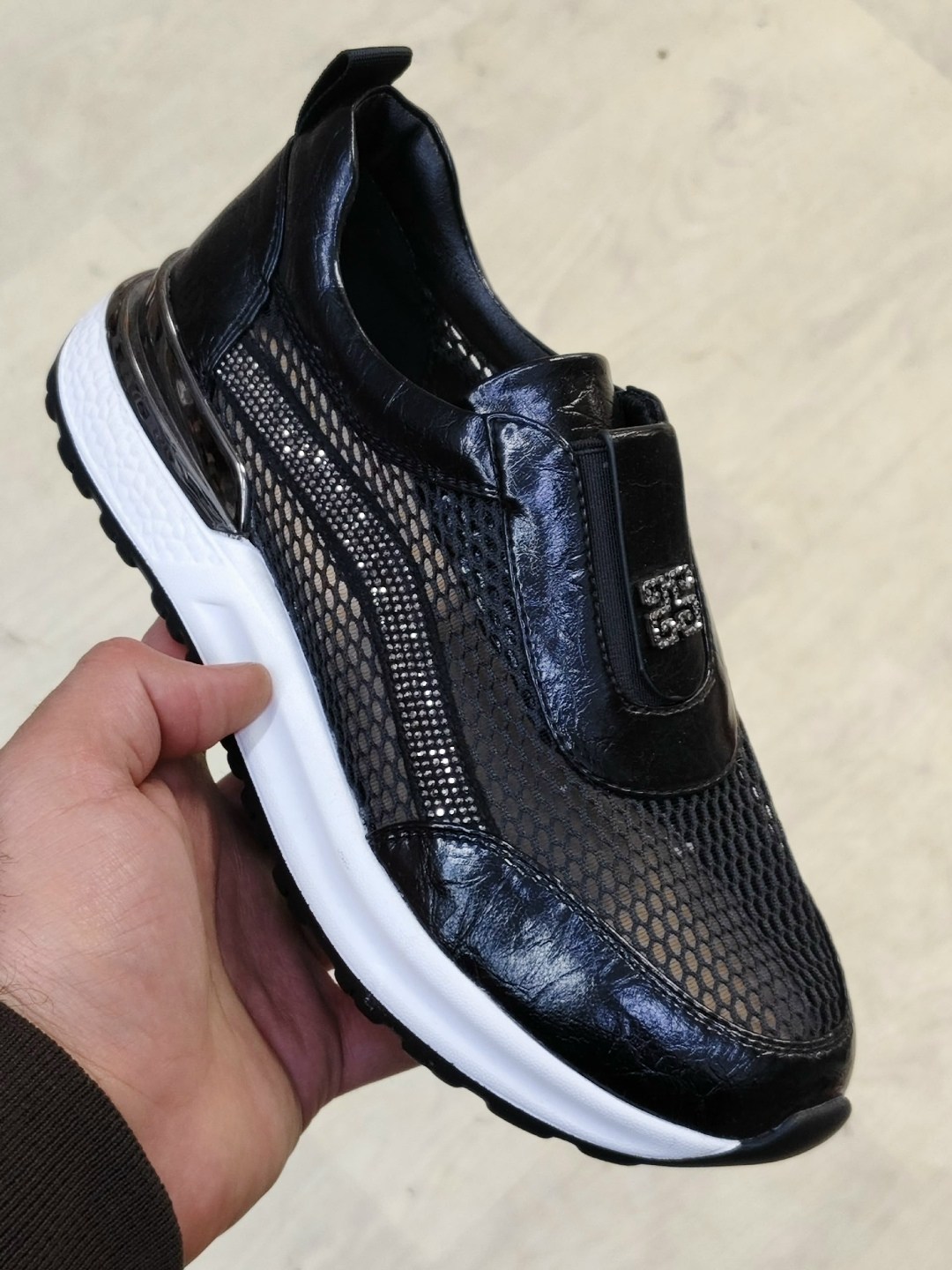 ,женские кроссовки,обуви,спортивная ,кроссовка