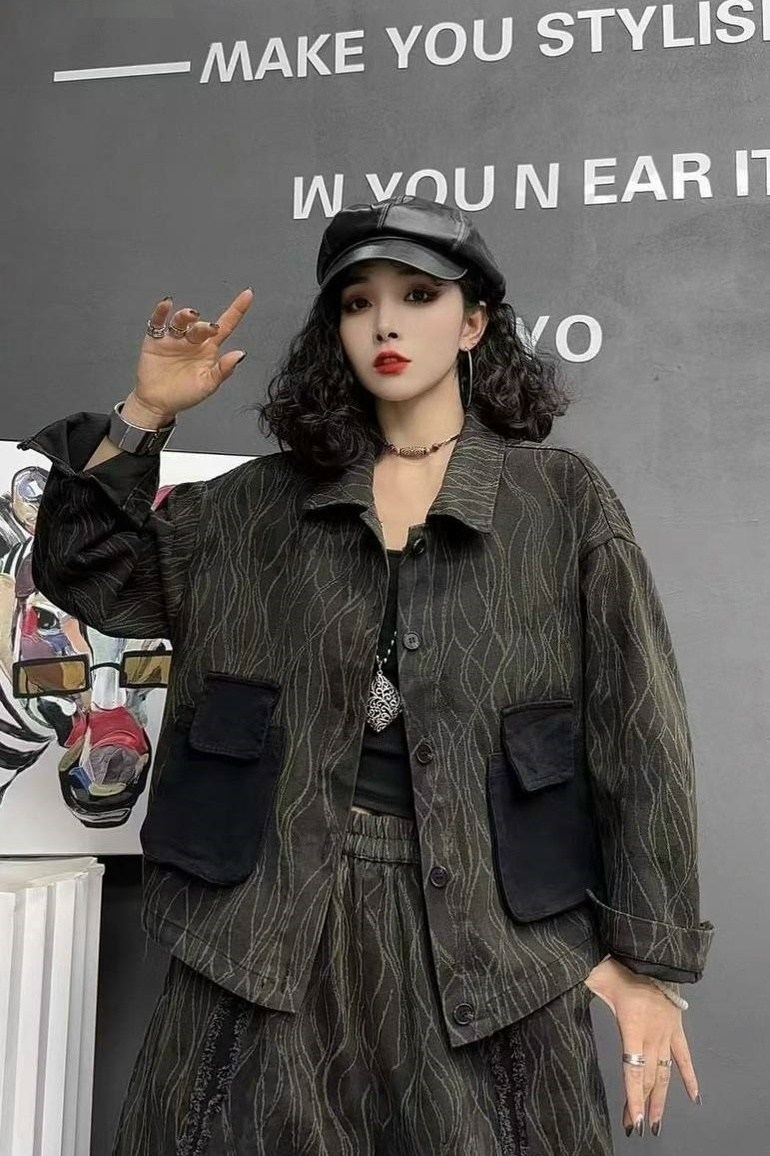 джинсовая куртка,куртка модная,куртка в стиле пэчворк,куртка повседневная,модные джинсовые куртки