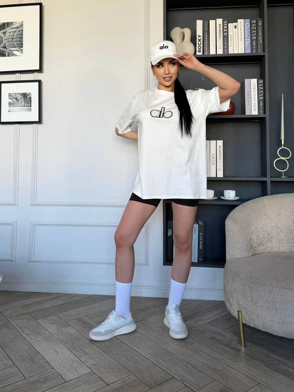 костюм повседневный,спортивные костюмы,спортивные костюмы женские,футболки женская