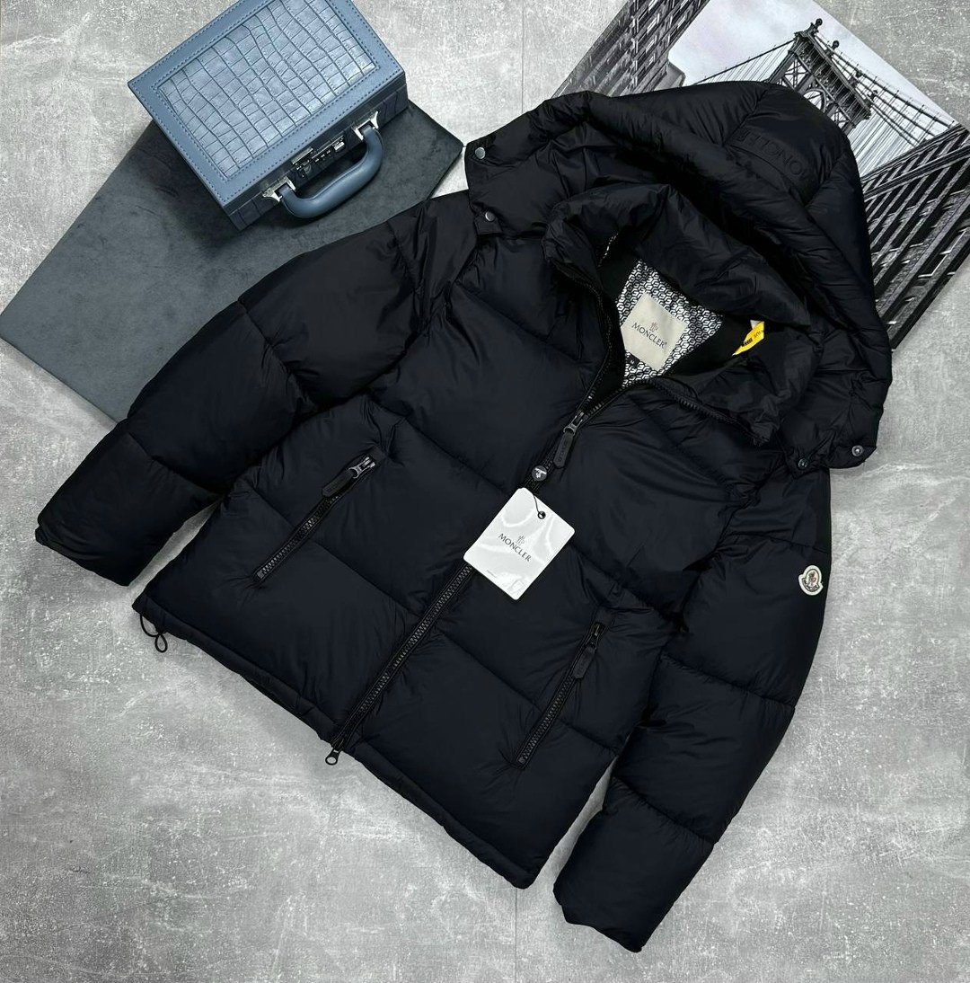 пуховик мужской moncler,куртка moncler зимняя,moncler мужская зимняя куртка,мужской чёрный пуховик moncler vezere,пуховик moncler