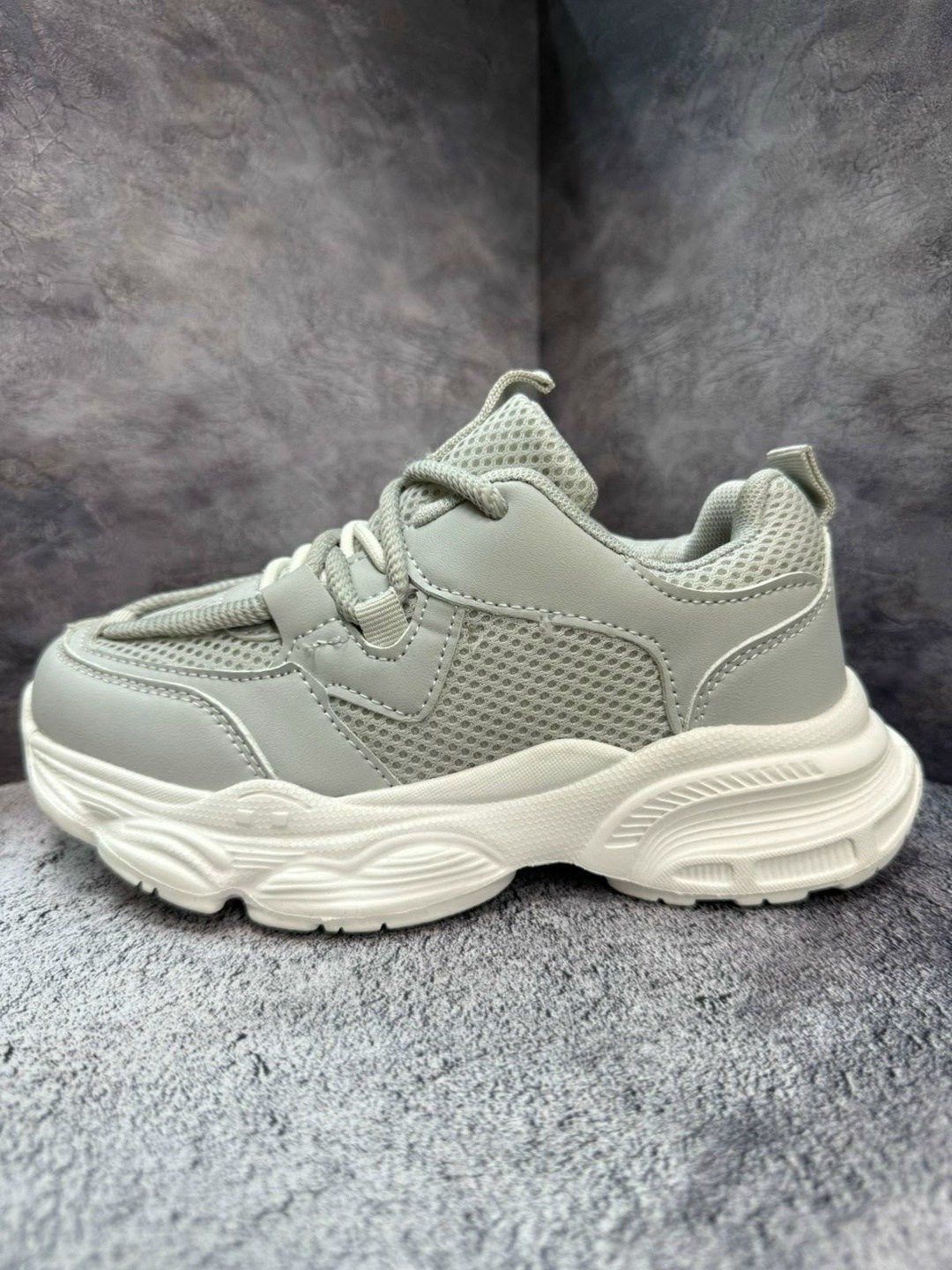 женские кроссовки,кроссовки,массивные кроссовки,кроссовки модные,кроссовки для женщин