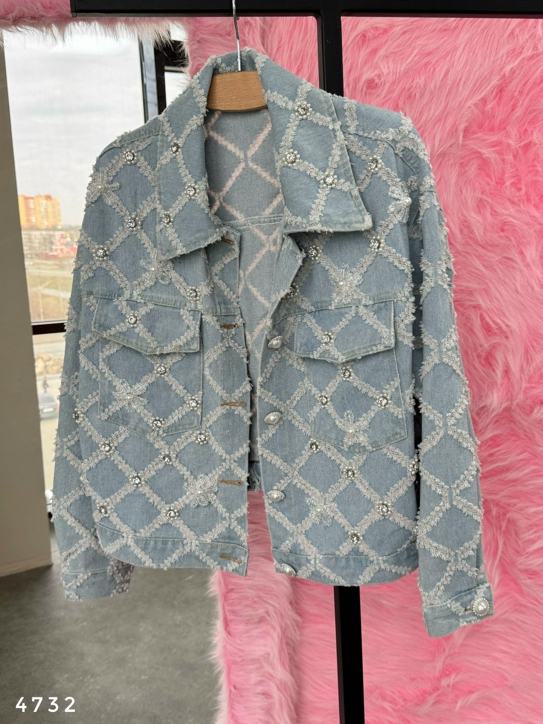 джинсовая куртка,джинсовые куртки женские,джинсовая куртка с принтом,модные джинсовые куртки,куртка джинсовка